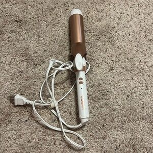 Conair Curling Iron 1 1/2inch